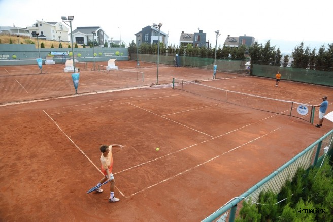 Nilüfer’de Tenis Heyecanı Sona Erdi 