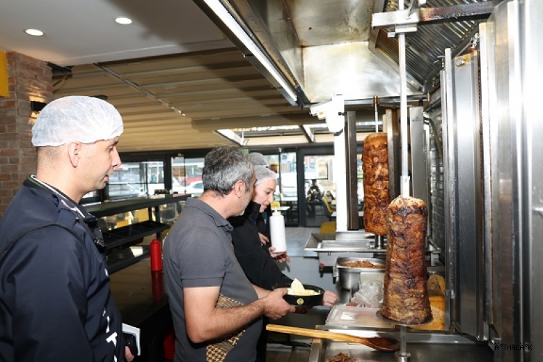 Nilüfer’de Zincir Restoranlara Sıkı Denetim