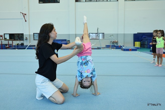 Nilüfer Yaz Spor Okulları’nda Sertifika Heyecanı 