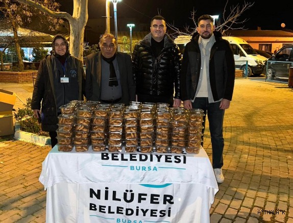 Nilüferliler Kadir Gecesi’nin Maneviyatını Yaşadı 