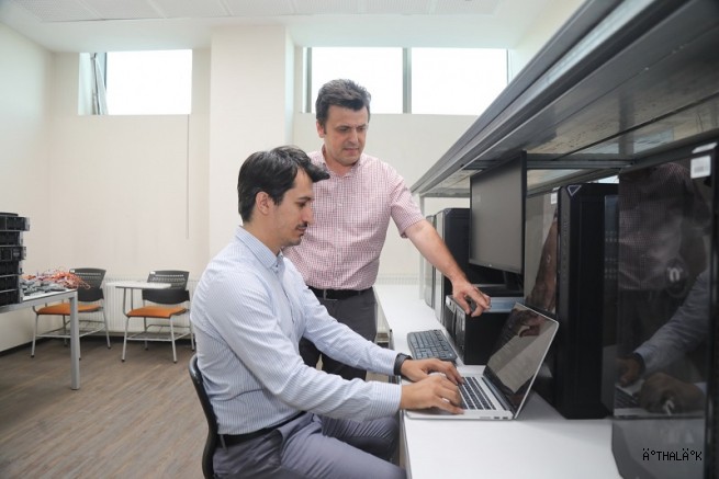 Öğrencilerin Kodlama Yeteneği Yapay Zekâ Desteğiyle Erken Tespit Edilecek