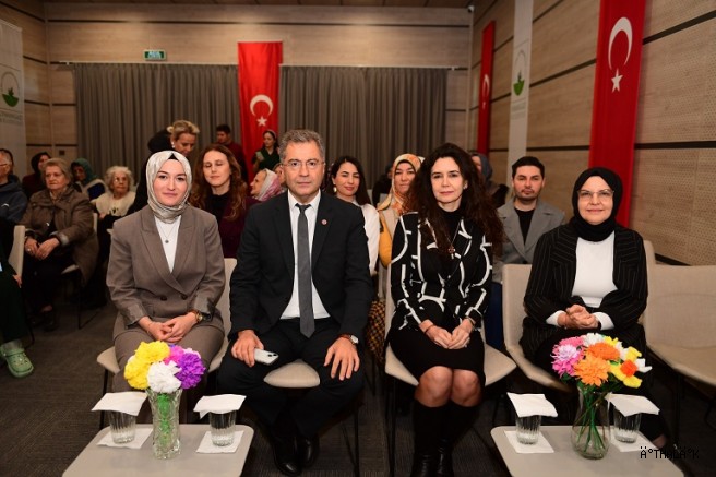 Osmangazi Belediyesi Alzheimer Gündüz Bakım Evi 3. Yılını Kutladı
