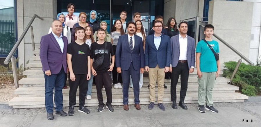 Osmangazi Belediyesi, Başarılı Öğrencileri Saraybosna’ya Götürdü