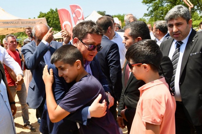 Osmangazi Belediyesi İlçeye Yeni Bir Spor Tesisi Daha Kazandırıyor