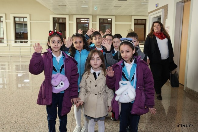 Osmangazi Belediyesi’nden Çocuklara Yerel Yönetim Bilinci 