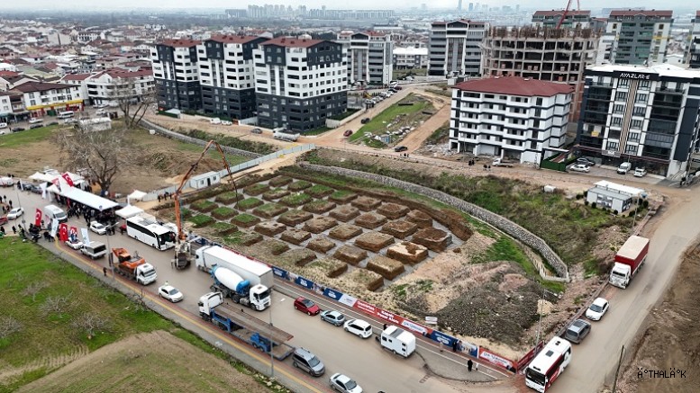 Osmangazi Belediyesi’nden Demirtaş’a Kapalı Pazar Alanı