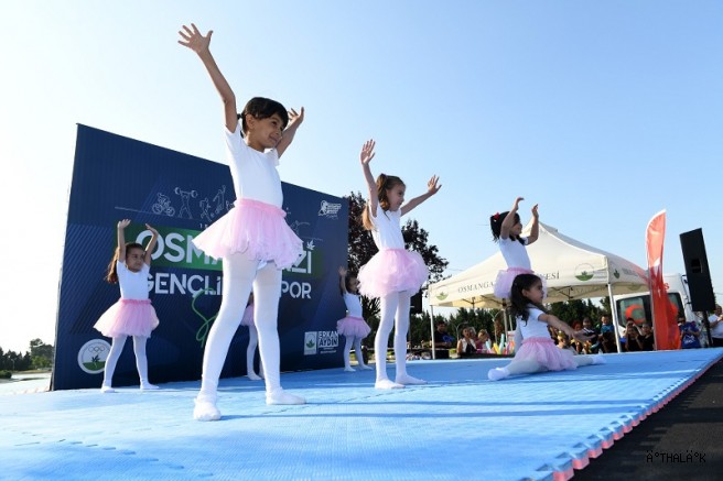 Osmangazi Belediyesi’nden Gençlik ve Spor Şenliği