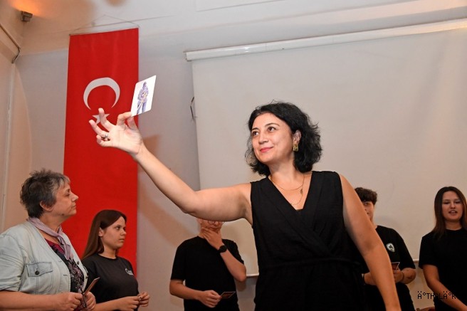 Osmangazi Belediyesi Okutarak Öğretiyor