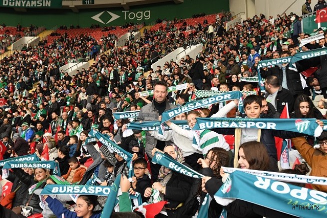 Osmangazi’de 90 Çocuk Daha Bursasporlu Oldu 