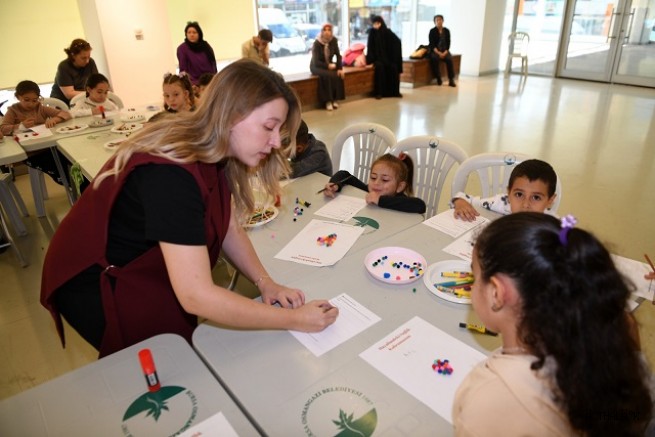 Osmangazi’de Çocuklar Oyunlar Oynayarak Sağlıklı Beslenmeyi Öğreniyor