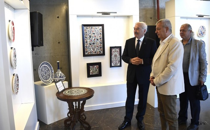 Osmangazi’de “Emeklilikten Bugüne Çini Sergisi”