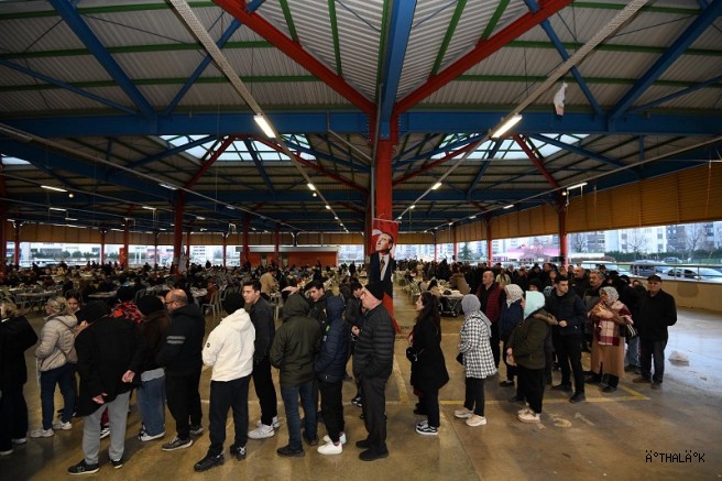 Osmangazi’de Gönül Sofrası Hamitler Mahallesi’nde Kuruldu 