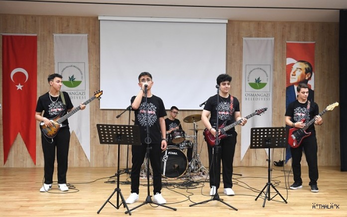 Osmangazi’de Öğrenciler Atık Toplamak İçin Yarıştı