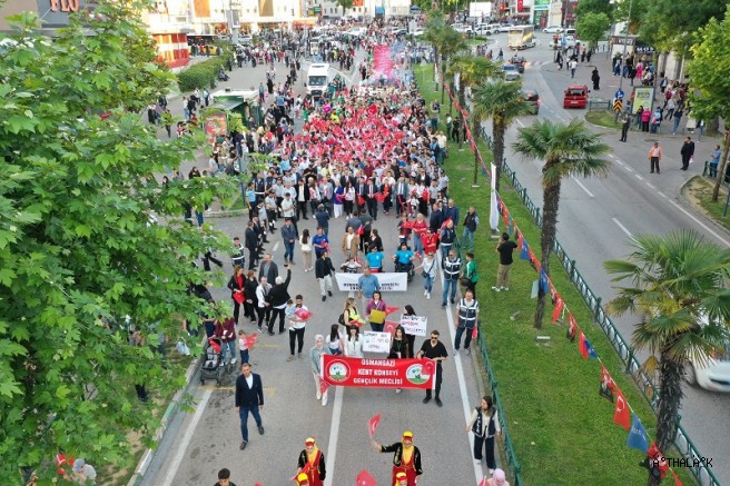Osmangazi’de Omuz Omuza 19 Mayıs Yürüyüşü