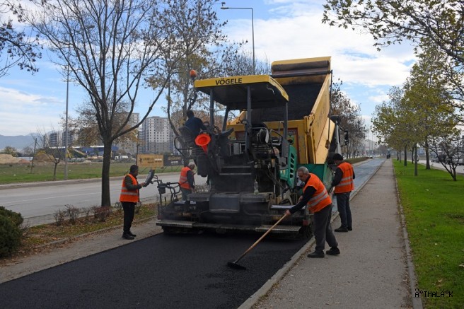 Osmangazi’de Park İçi Yollar Yenilendi