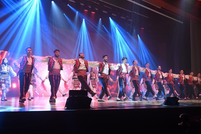 Osmangazi’de “Zaferin Dansı” Gösterisi İzleyenleri Büyüledi