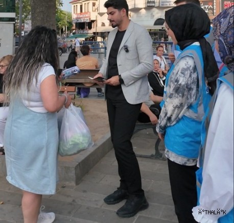 Osmangazi Gençliği’nden Broşürlü Vicdan Çağrısı: “Bir Yüzünde Bosna, Diğer Yüzünde Filistin!”