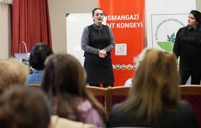 Osmangazi Kent Konseyi Kadın Meclisi’nden Kadınlara Haklarını Öğreten Toplantı