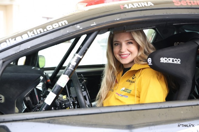 Osmangazi’nin Gururu Yeni Şampiyonluklar İçin Yola Çıkıyor