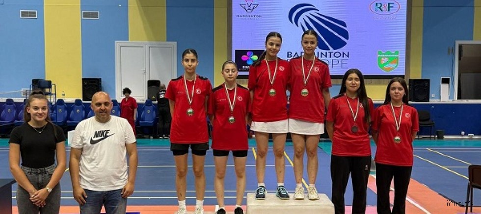 Osmangazili Badmintonculardan Gururlandıran Başarı