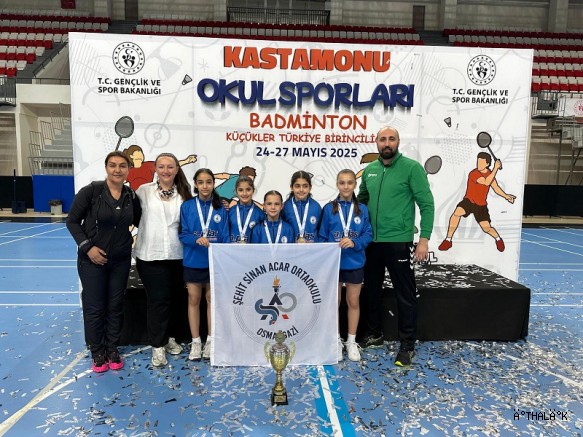 Osmangazili Badmintonculardan Namağlup Şampiyonluk