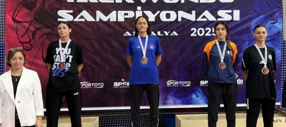 Osmangazili Taekwondocudan Bronz Madalya