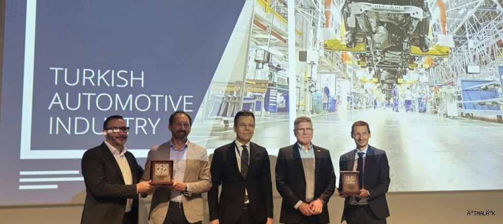 Otomotiv Sektörü, İhracatı ‘Dönüşüm’ İle Büyütecek