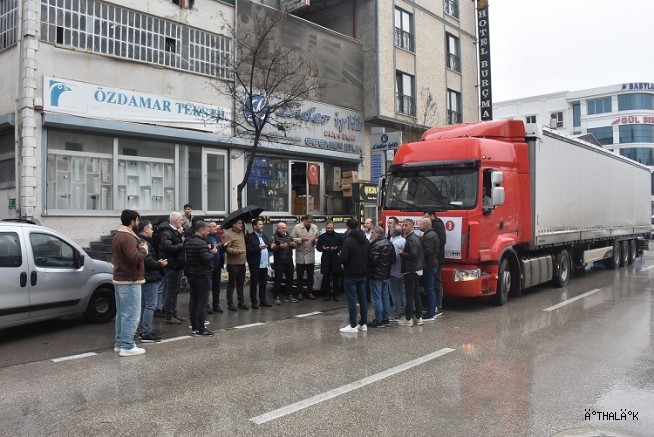 Ramazan Tırı Gazze'ye Taşınıyor