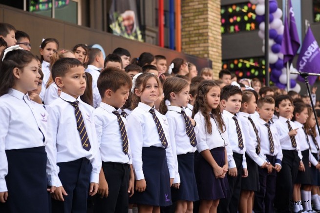 Şahinkaya’da 2025–2026 Eğitim-Öğretim Yılı Coşkuyla Başladı