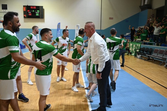 Şampiyonluk Ödülünü LÖSEV’e Bağışladılar