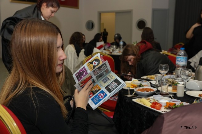 Şiddetsiz Yaşama Dijital Sergiyle Dikkat Çektiler