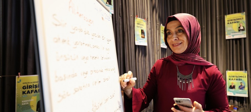 Şiir Yazmanın İncelikleri Osmangazi’de Öğrenildi 