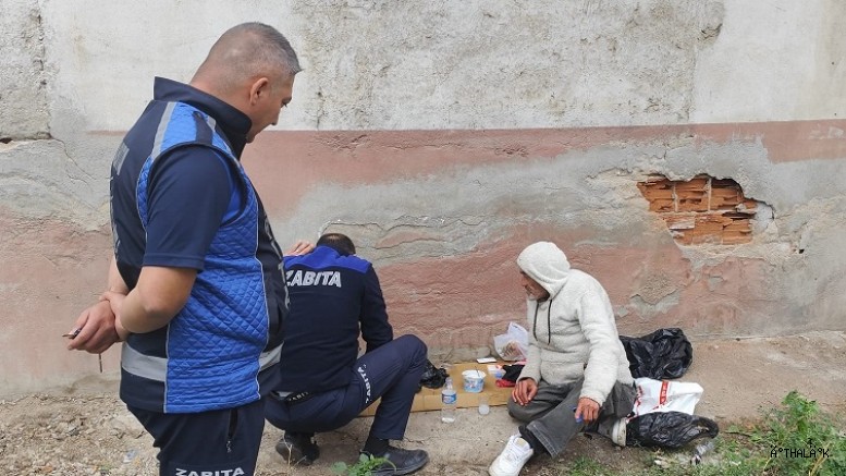 Sokakta Yaşayan Vatandaş Koruma Altına Alındı