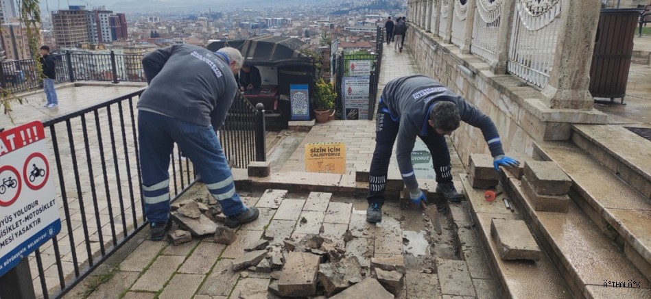 Tarihi Tophane Meydanı Yenilendi