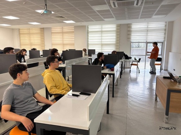 “Tercihten Önce Üniversiteni Yaşa” Projesi Özel Okul Başvuruları Başladı