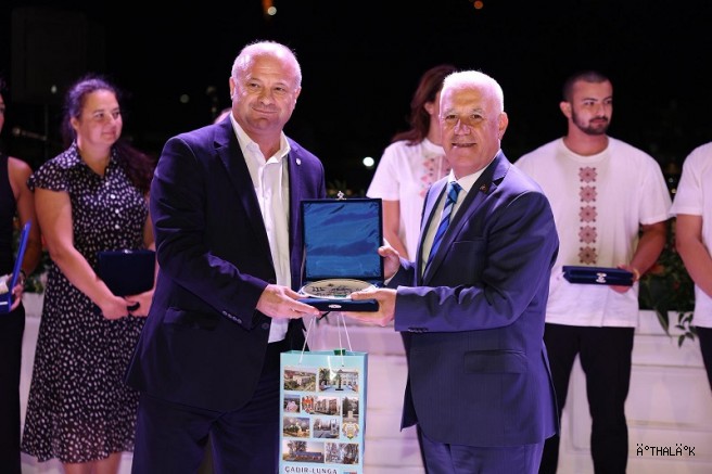 'Tescilden Tabağa' Dostlukla Taçlandı