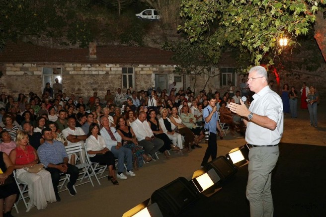 Trilye'nin Tarihi Atmosferinde Caz Rüzgarı Esti