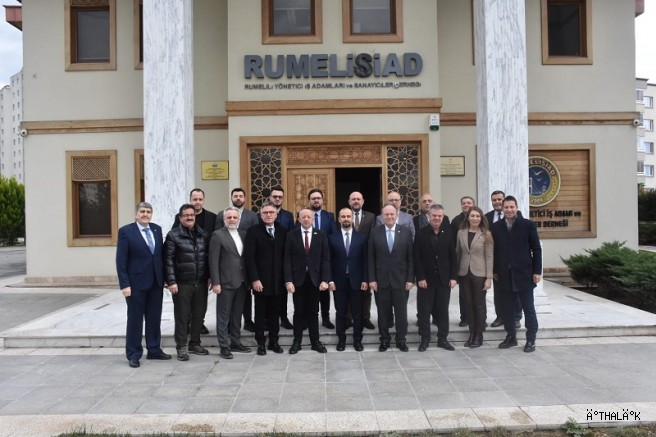 Türk İş İnsanlarına Yatırım Daveti