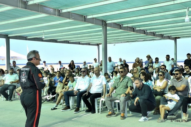 Türkiye’nin İlk Astronotu Karacabey’de Deneyimlerini Paylaştı