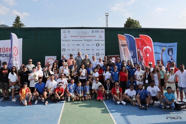 Türkiye Pickleball Ligleri'nin İlk Şampiyonları Bursa'da Belli Oldu
