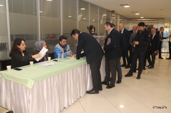 UHKİB’ de  Yeni Dönem