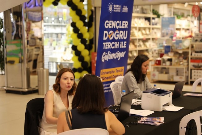 Üniversite Tercihlerine Büyükşehir Rehberliği