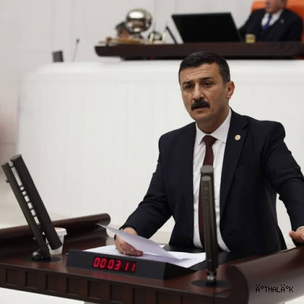 Vekil Türkoğlu’ndan Meclis’e Peş Peşe İki Kritik Soru Önergesi