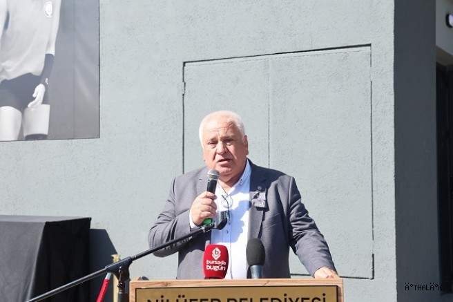 Voleybolcu Lopez Vefatının 1. Yıl Dönümünde Anıldı