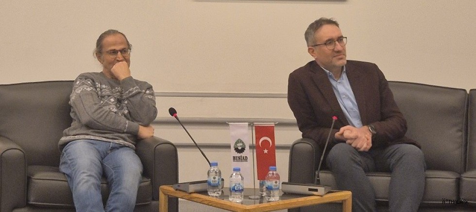 “Yapay Zeka Üretken Değil Türetkendir”