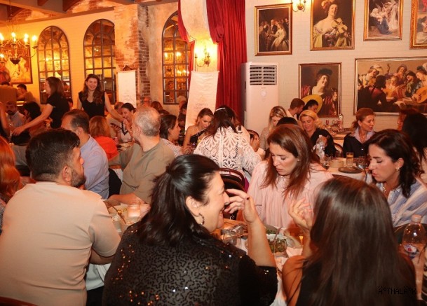 YASAV Sezona Merhaba Dedi