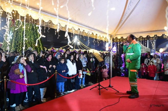 Yeni Yıl Festivali Osmangazi Meydanı’nda Yoğun İlgi Görüyor 