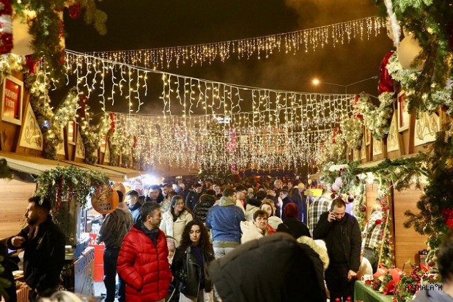 Yeni Yıl ve Aralık Pazarı Mudanya'da Kapılarını Açtı