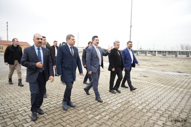 Yenişehir'de Canlı Hayvan Pazarı Yeniden Açıldı