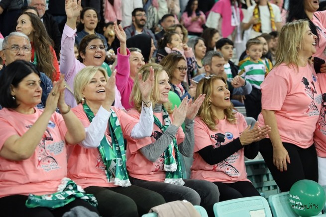 Yeşil Beyaz Tribünlerde